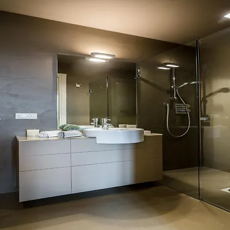 2 Bedrooms With Terrace And Elevator