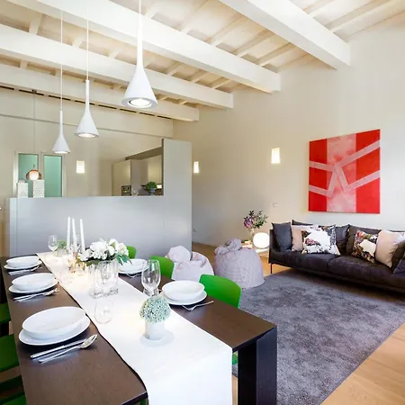 2 Bedrooms With Terrace And Elevator * Lucca