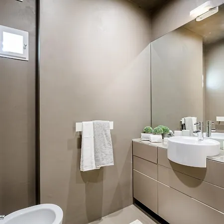 2 Bedrooms With Terrace And Elevator Apartment